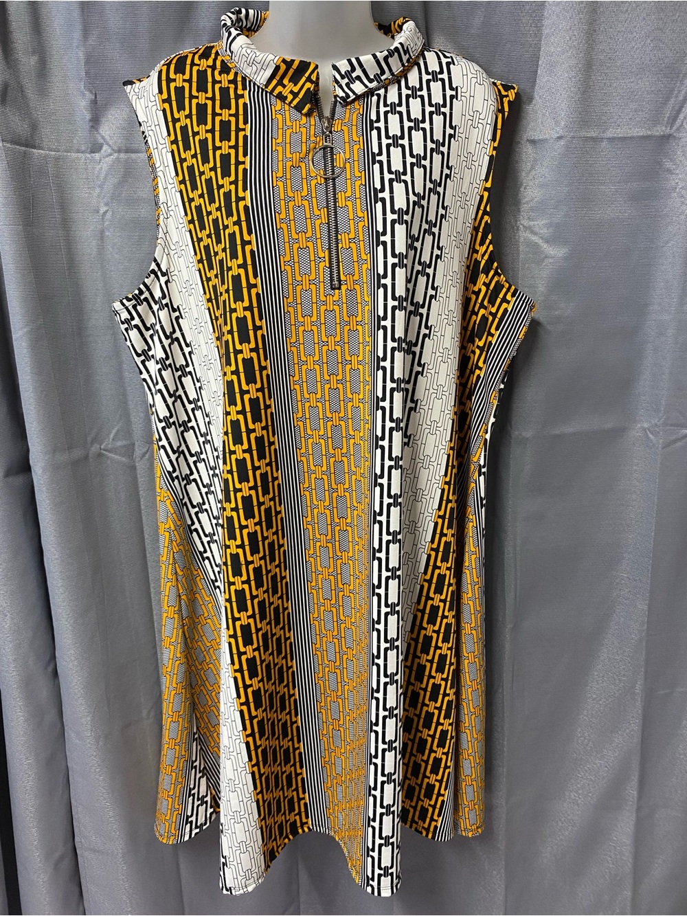 Ava & Grace Plus Size 2X Geometric Chain Print Mock Neck Shift Dress